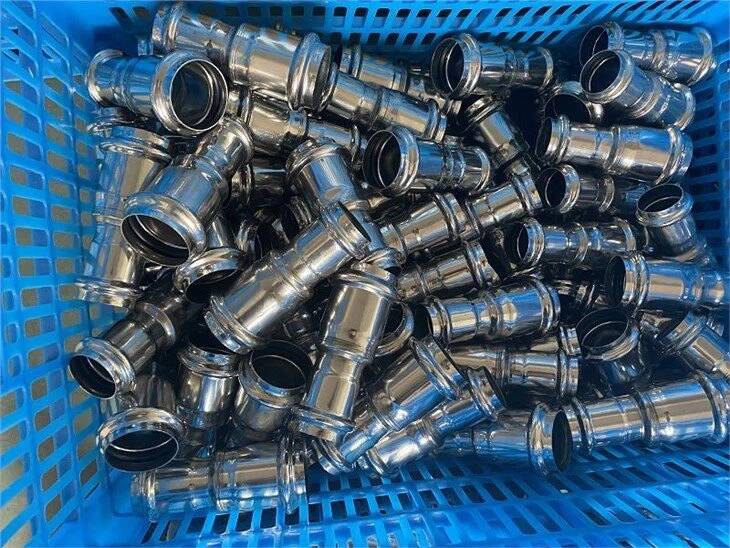 Máy ép thép không gỉ