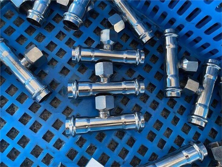 Tee ép ren nữ bằng thép không gỉ
