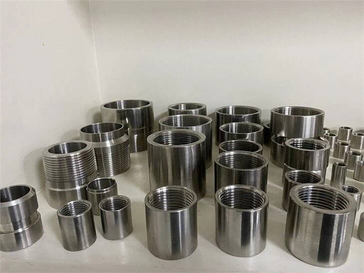 Ổ cắm ren Bspt bằng thép không gỉ